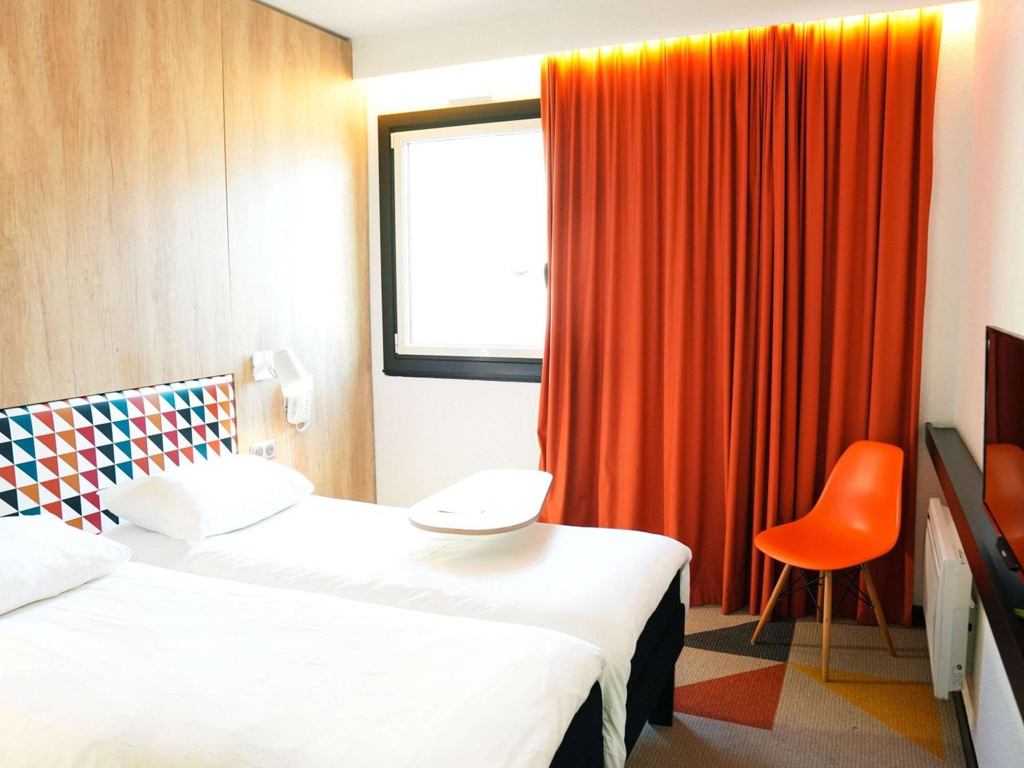 Ibis Styles Caen Centre Historique Hotel Kültér fotó